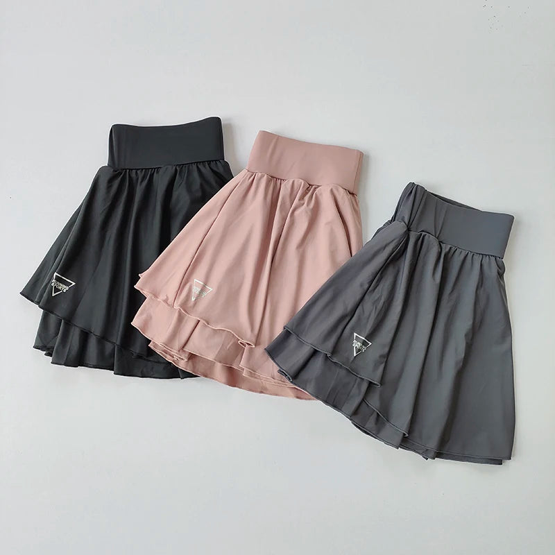 Women’s Tennis Skort – Fake Two-Layer with Built-In Shorts