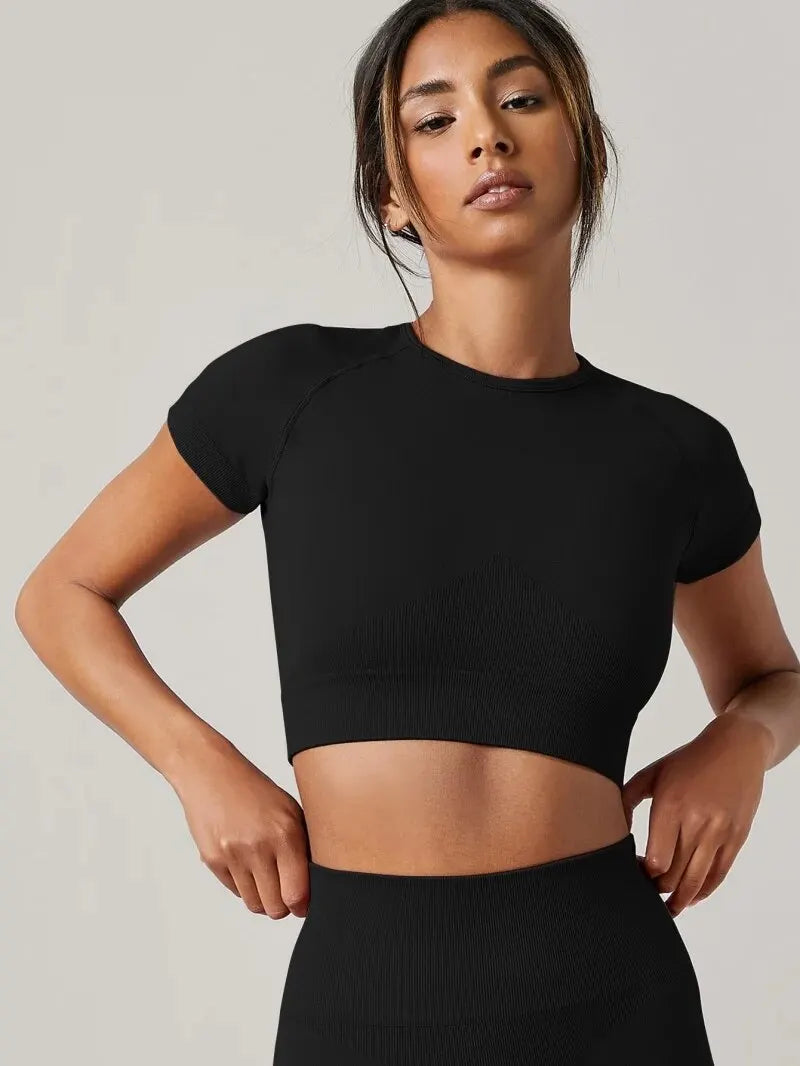 Women’s Seamless Yoga Top – Short Sleeve Fitness Shirt