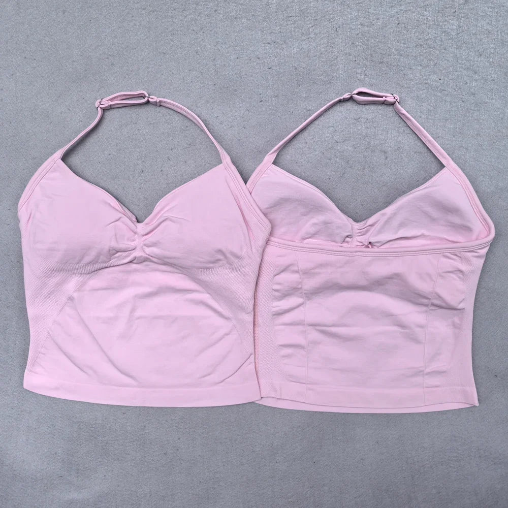 2-Piece Women’s Seamless Yoga Set – Strappy Tank & Scrunch Shorts