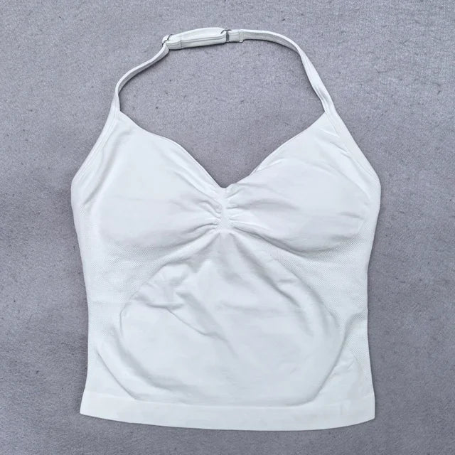 2-Piece Women’s Seamless Yoga Set – Strappy Tank & Scrunch Shorts