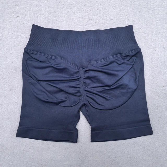 2-Piece Women’s Seamless Yoga Set – Strappy Tank & Scrunch Shorts